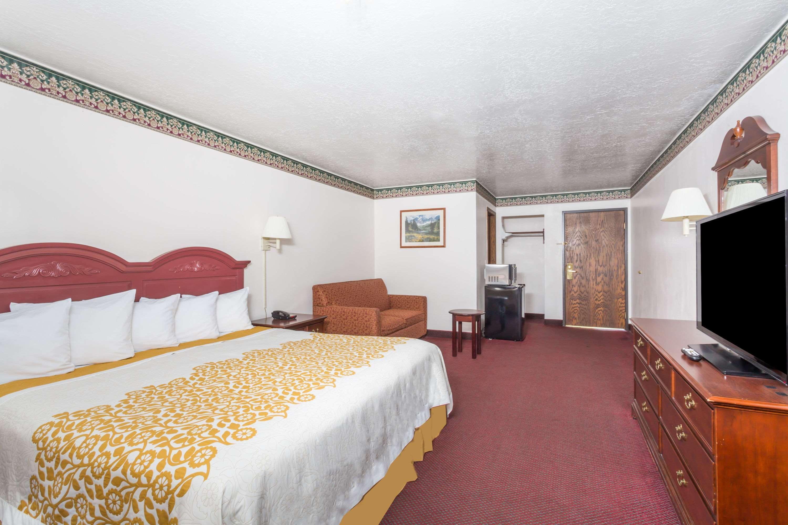 Days Inn By Wyndham Evanston Wy Экстерьер фото
